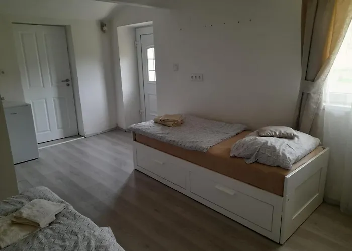 بيت للعطل U Pichleru *